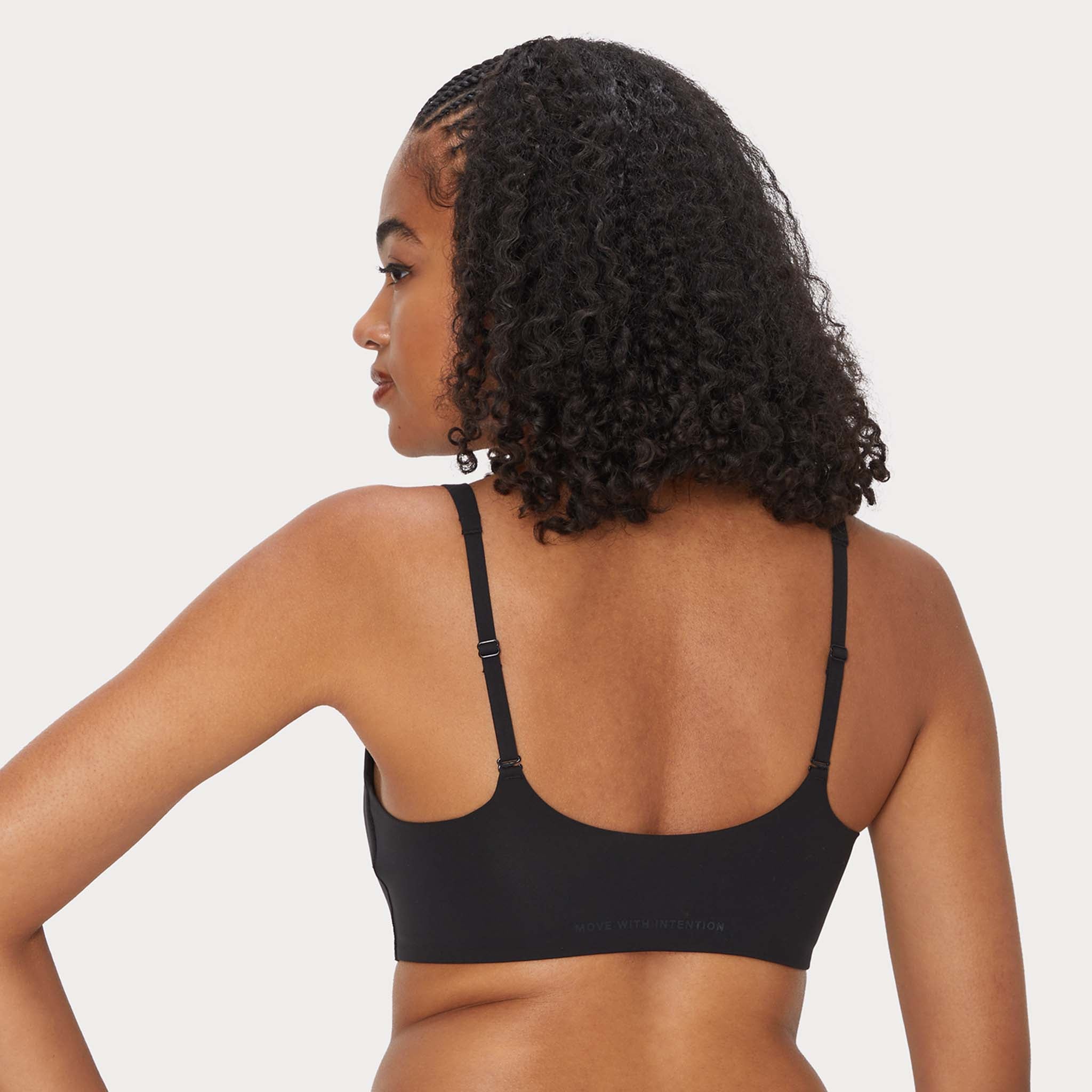 Everyday Sports Bra. Airform Cups. Move With Intention - Image 3