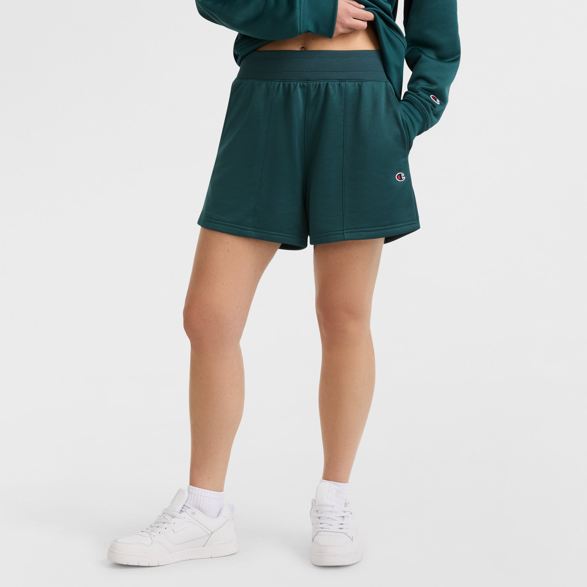 3.5 Yearbook Short. Iconic C-Patch