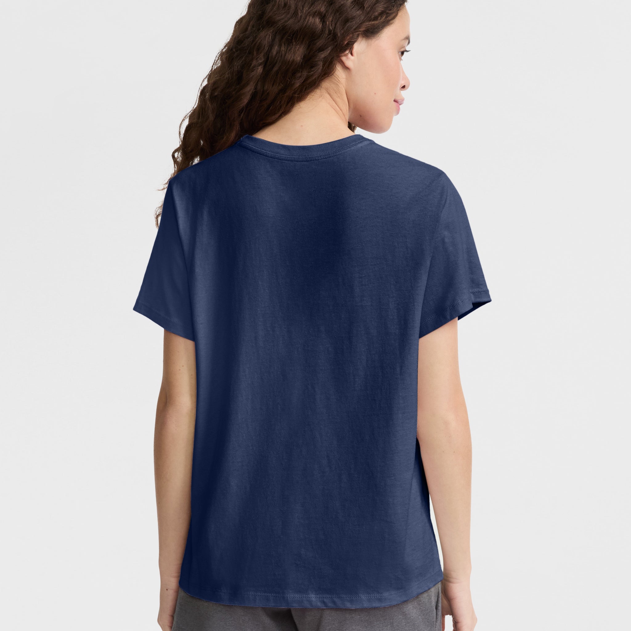 Classic Graphic T-Shirt. Leisure Club - Image 3
