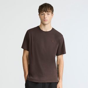 Classic T-Shirt. C Logo